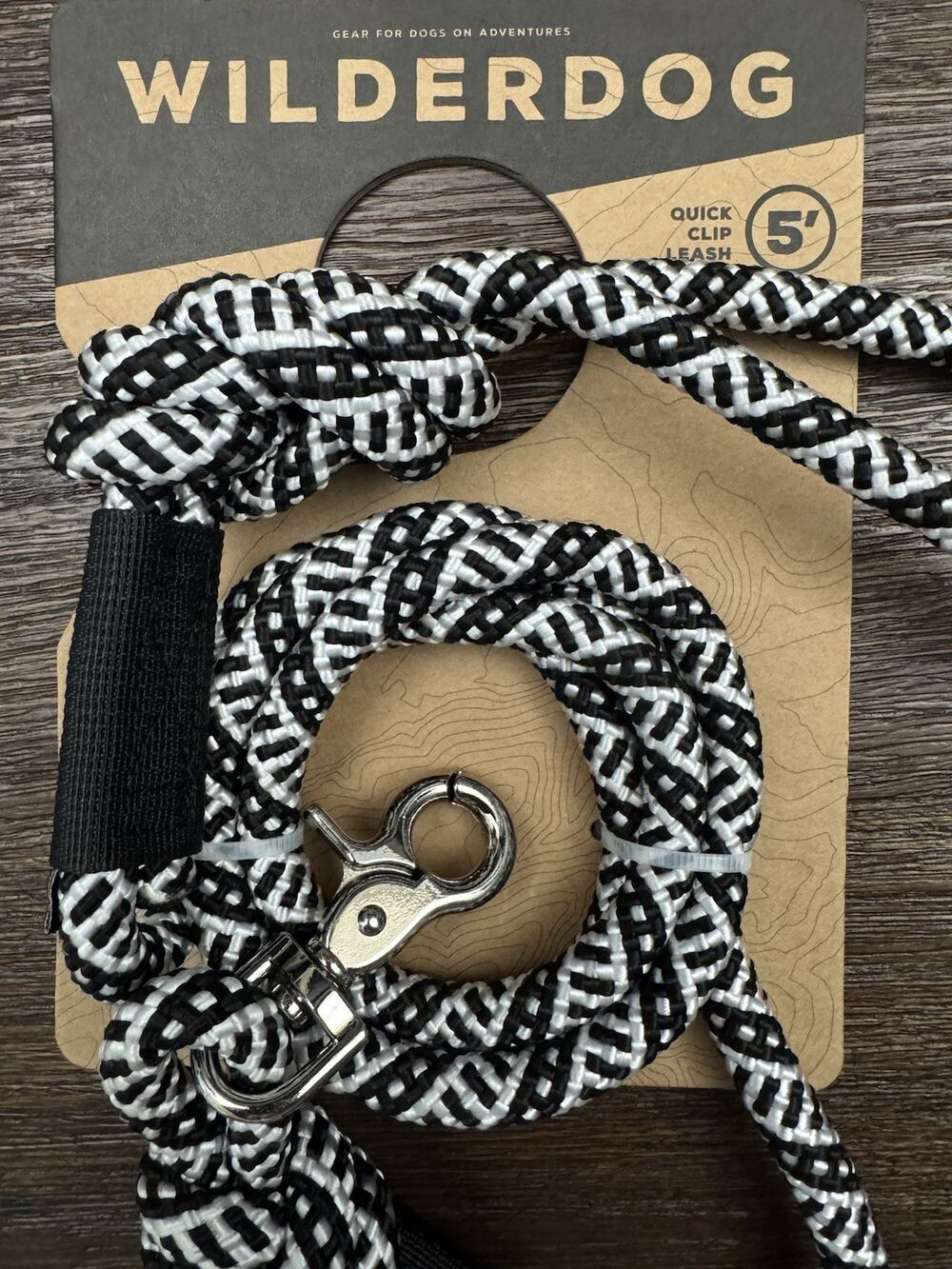 Wilderdog Quick Clip Rope Dog Leash 5 Ft Black White Outdoor Hiking NEW